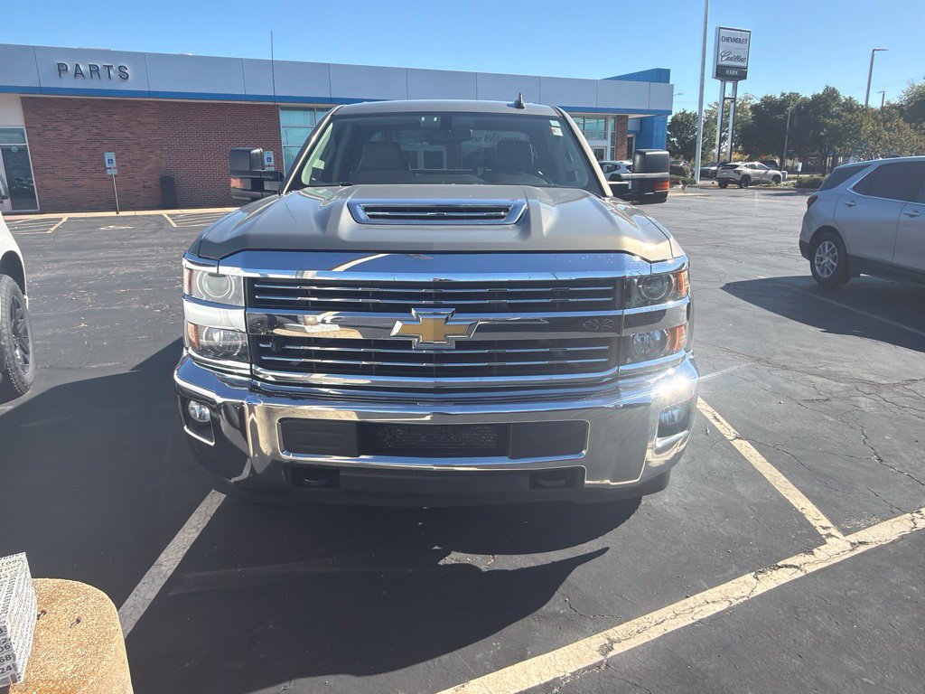 Used 2017 Chevrolet Silverado 2500 LT w/ LT Fleet Convenience Package AWD/4WD image 9