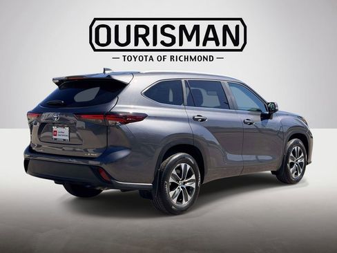 Certified 2025 Toyota Highlander XLE AWD/4WD image 21