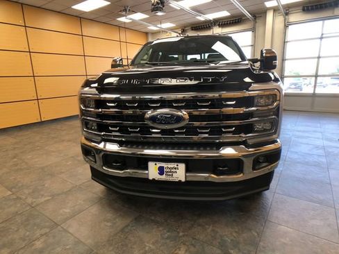New 2026 Ford F250 Lariat w/ Lariat Ultimate Package AWD/4WD image 2