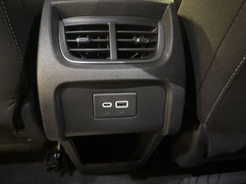 Used 2024 Chevrolet Blazer LT w/ Convenience Package image 31