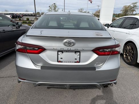 Used 2023 Toyota Camry SE AWD/4WD image 6