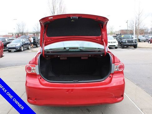 Used 2013 Toyota Corolla LE image 9