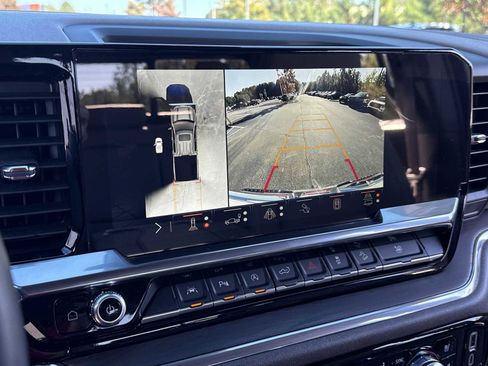 Used 2024 GMC Sierra 1500 SLT w/ SLT Premium Plus Package image 5