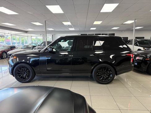 Used 2018 Land Rover Range Rover HSE image 7
