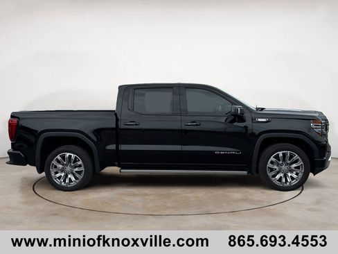 Used 2024 GMC Sierra 1500 Denali AWD/4WD image 2