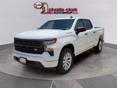 New 2025 Chevrolet Silverado 1500 Custom