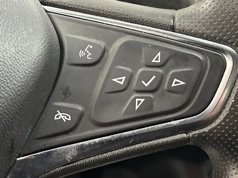 Used 2024 Chevrolet Malibu LT image 38