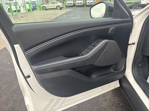 Used 2025 Ford Mustang Mach-E Select w/ Comfort Package Lite image 25