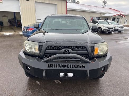 Used 2011 Toyota Tacoma 4x4 Double Cab image 8