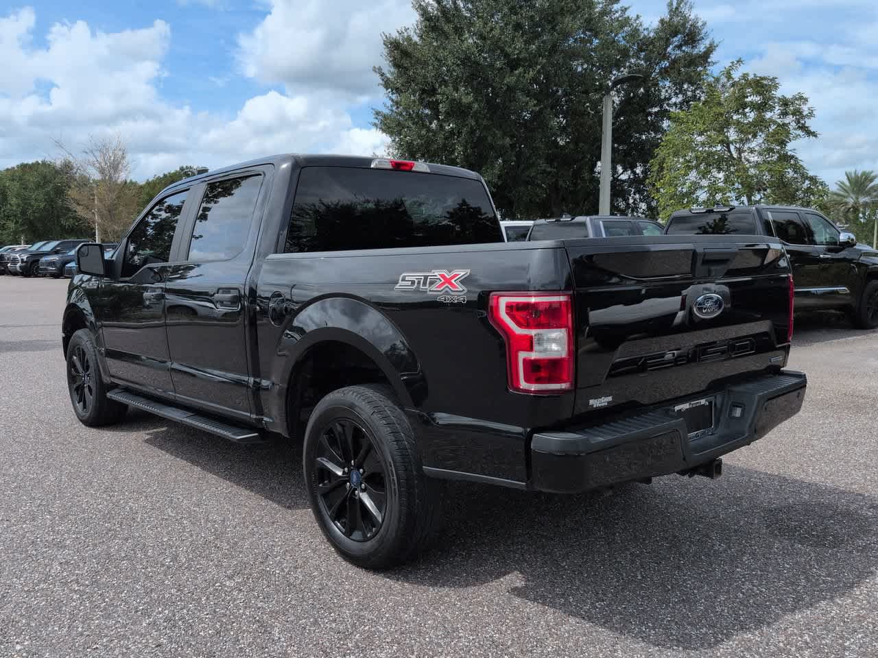 Used 2020 Ford F150 XL w/ Equipment Group 101A Mid AWD/4WD image 4