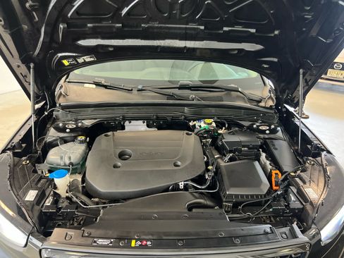 Used 2023 Volvo XC40 B5 Plus w/ Climate Package AWD/4WD image 22