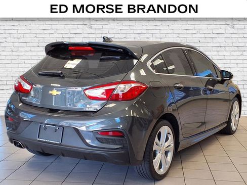 Used 2018 Chevrolet Cruze Premier image 5