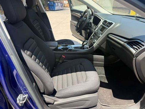 Used 2013 Ford Fusion SE FWD image 15