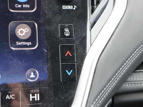 Used 2020 Subaru Outback Limited XT image 30