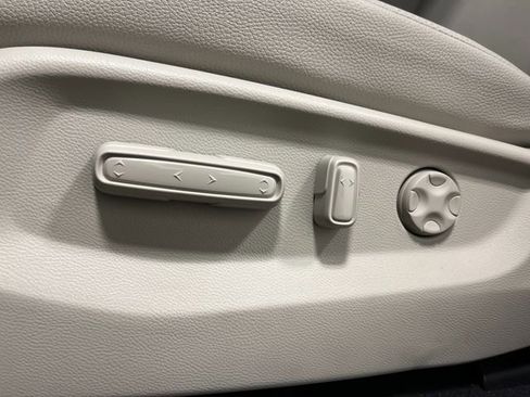 New 2026 Honda Odyssey EX-L image 13