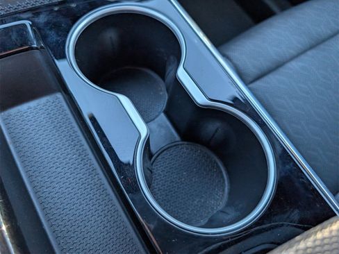 Used 2025 Chevrolet Equinox LT w/ Convenience Package II image 33