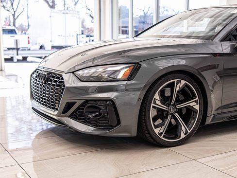 Used 2022 Audi RS 5 w/ RS Driver Assistance Package image 4