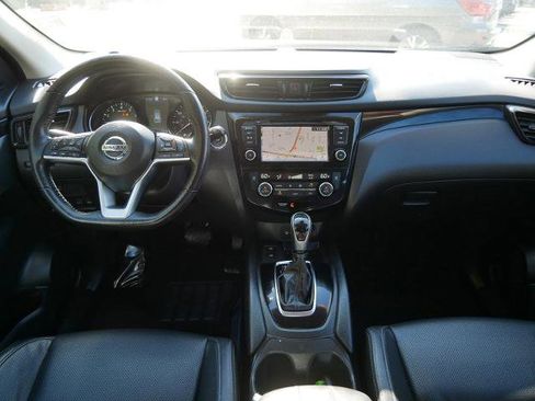 Certified 2022 Nissan Rogue Sport SL image 13