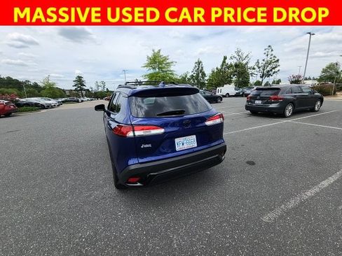 Used 2023 Toyota Corolla Cross AWD Hybrid image 10