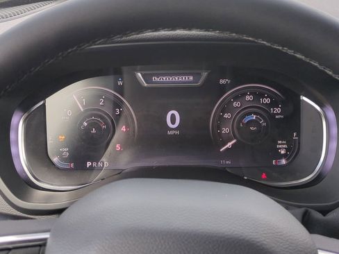 New 2026 RAM 3500 Laramie AWD/4WD image 28