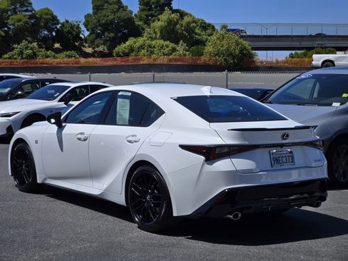 Used 2024 Lexus IS 350 F Sport RWD image 6