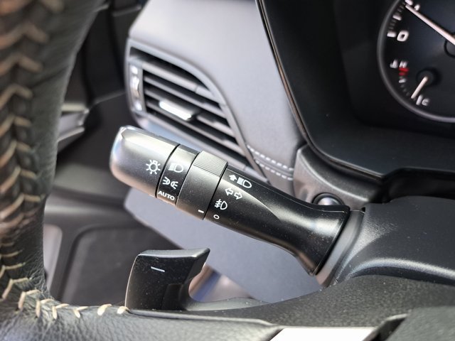 Certified 2025 Subaru Outback Premium AWD/4WD image 24