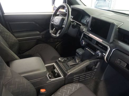 New 2026 Toyota Tacoma SR5 AWD/4WD image 25