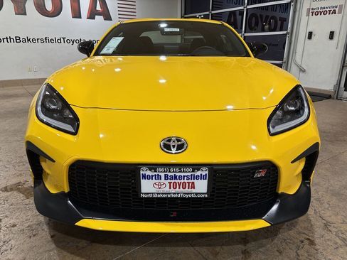 New 2026 Toyota GR86 YUZU Limited image 5