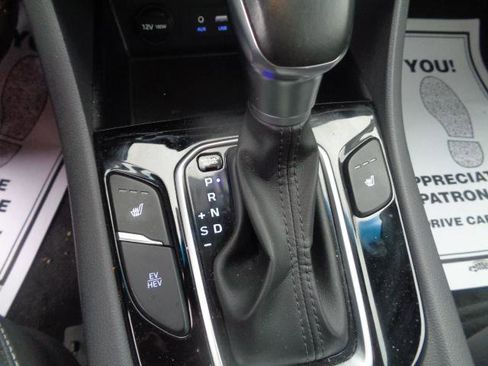 Used 2018 Hyundai Ioniq Limited image 34