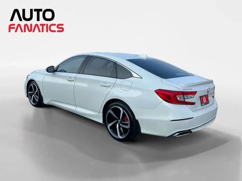 Used 2019 Honda Accord Sport image 3