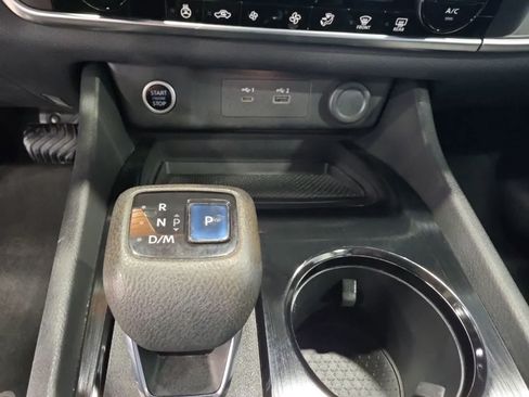 Used 2021 Nissan Rogue S FWD image 23