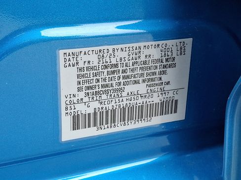 Certified 2025 Nissan Sentra SV image 28