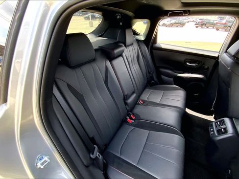 Used 2025 Acura ADX A-Spec image 19