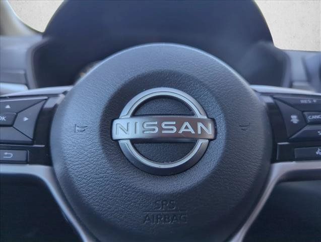 Used 2023 Nissan Altima 2.5 SL FWD image 23
