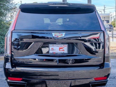 Used 2024 Cadillac Escalade ESV Sport Platinum w/ LPO, ONYX Package image 27