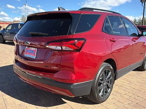 Used 2024 Chevrolet Equinox RS AWD/4WD image 3