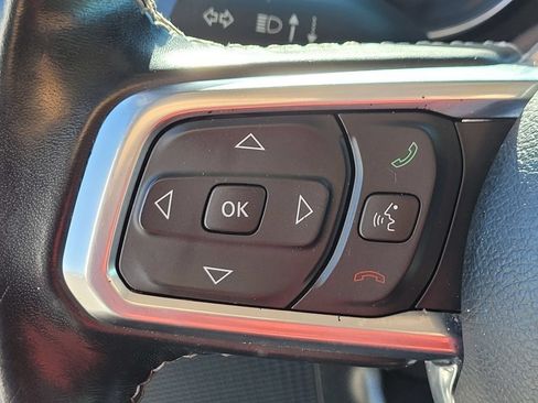 Used 2021 Jeep Wrangler Unlimited Sahara AWD/4WD image 21