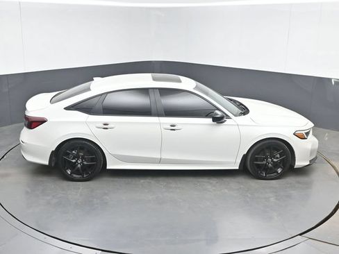 Used 2025 Honda Civic Sport image 38