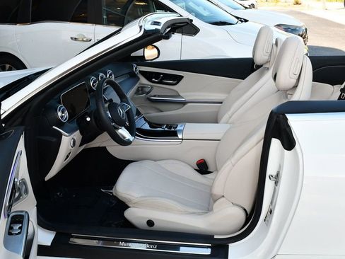 Used 2024 Mercedes-Benz CLE 300 4MATIC Cabriolet w/ Driver Assistance Package image 50