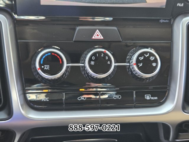 Used 2023 Kia Sorento LX FWD image 24
