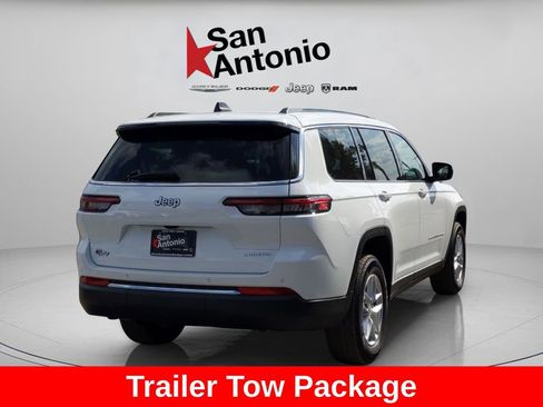New 2025 Jeep Grand Cherokee L Laredo w/ Luxury Tech Group I RWD image 4
