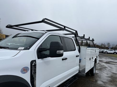 New 2026 Ford F450 XL image 9