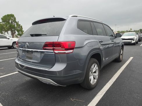 Used 2019 Volkswagen Atlas SE FWD image 17