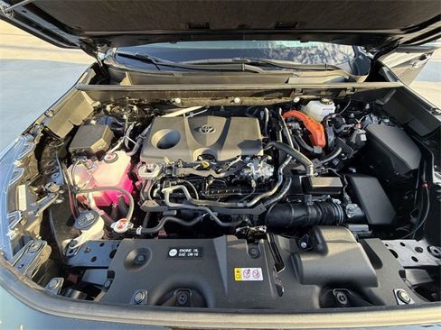 Used 2025 Toyota RAV4 Limited w/ Advanced Technology Package image 34