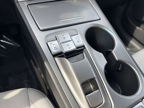 Used 2023 Hyundai Kona SEL w/ Cargo Package image 17