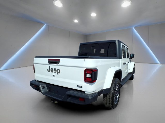 Used 2022 Jeep Gladiator Overland w/ LED Lighting Group AWD/4WD image 22