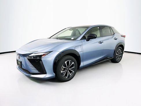 Used 2023 Lexus RZ 450e Premium w/ Technology Package image 3