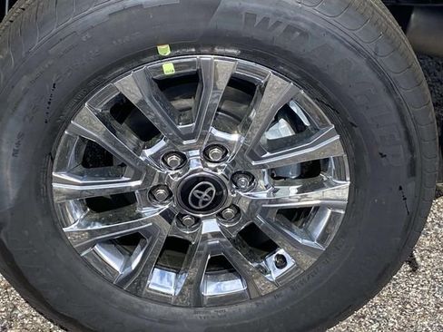 New 2026 Toyota Tacoma Limited AWD/4WD image 5