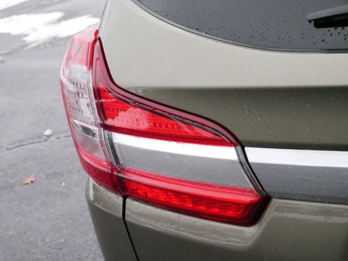 Used 2022 Subaru Ascent Premium w/ Convenience Package image 17