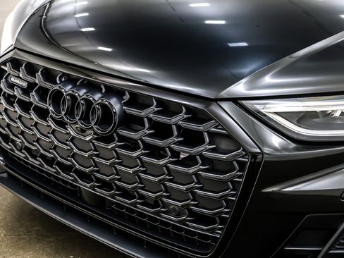 Used 2022 Audi A8 L 3.0T image 12